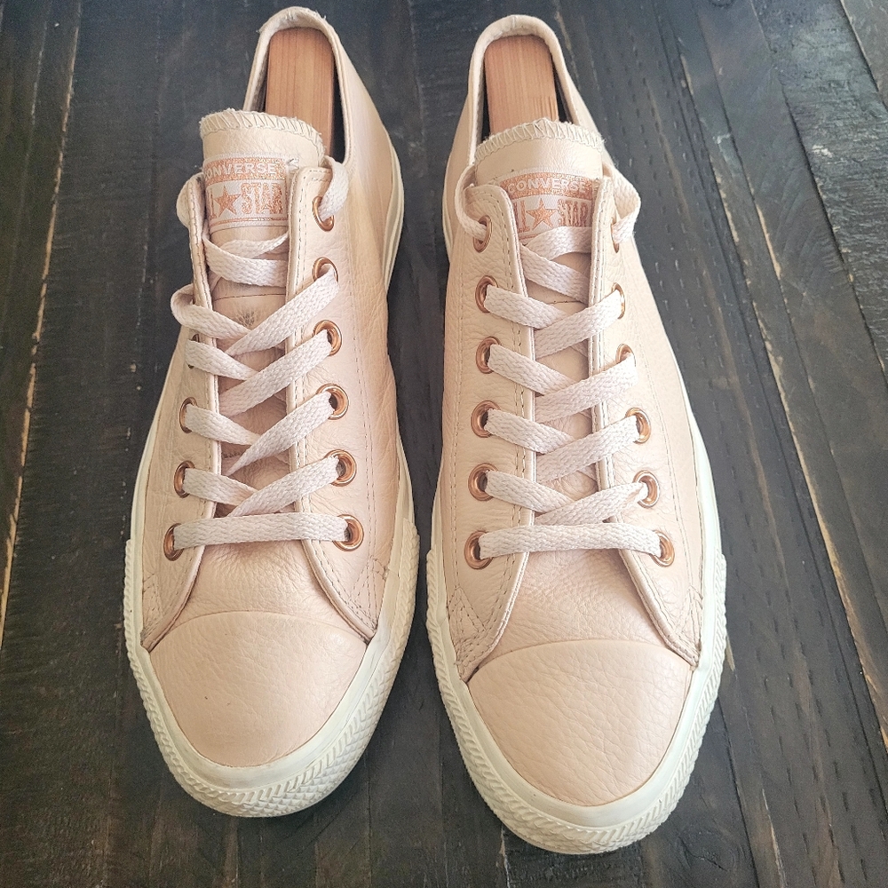 Converse Chuck Taylor All Star Womens Pink Blush Leather Sneaker Women's Size 9